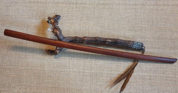 Bokken made of mahogany in the standard shape ♥ Unique Bokken✅ for your martial arts ✓ Aikido, Iaido, Kendo, Koryu, Jodo✅ 100% handcraft✔ 100% cheap✔ Order online now➤ www.bokken-shop.de